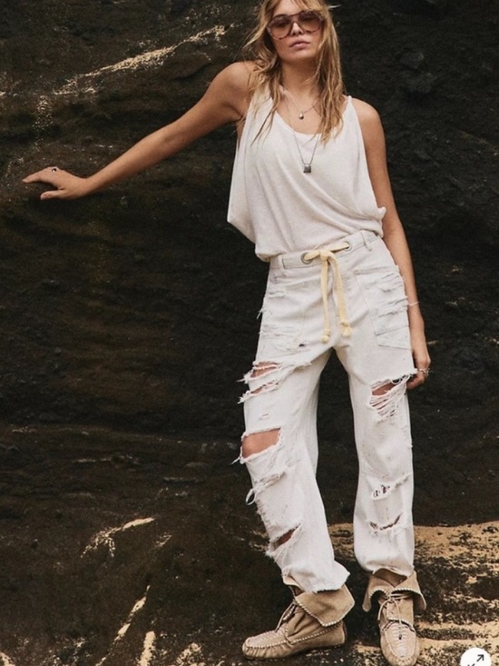 Free People Denim - Free People Moxie Barrel Jeans Sea Mist NWOT Distressed Pull On Low Slung 27